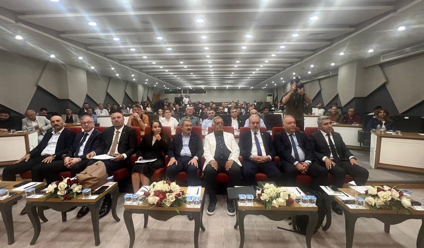 Acentelerinin sorunları Van’da yüksek perdeden dillendirildi