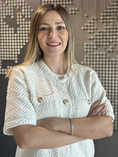 E Y Ezgi Vecan