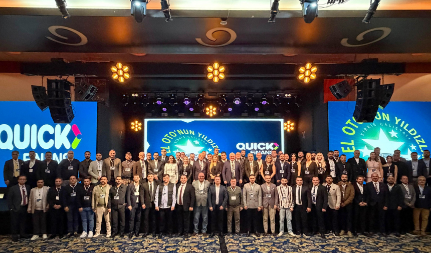 Kıbrıs Çalıştayı Toplu Fotoğraf Quick Finans